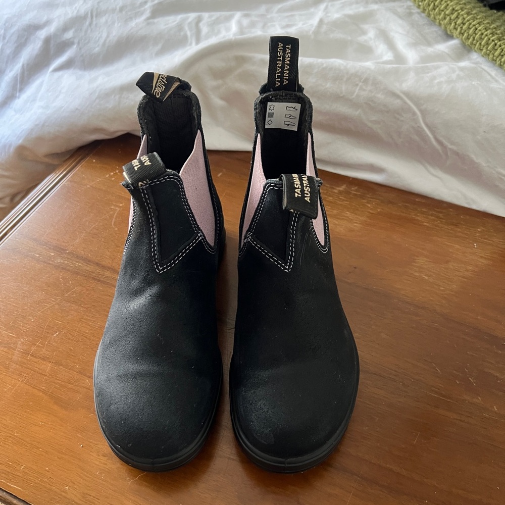 Navy Blue Suede Blundstones
